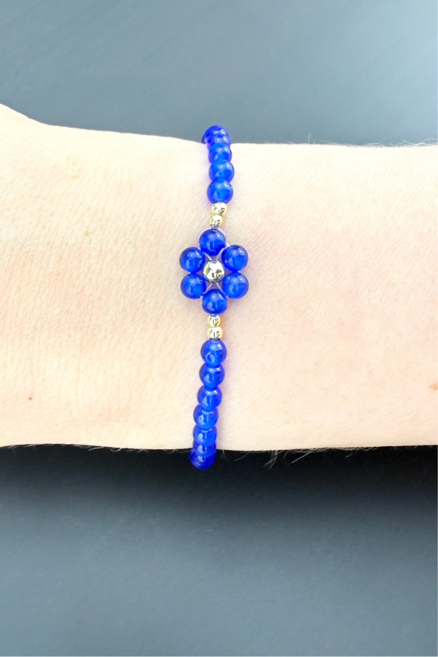 Blume ‘Mystery’ Katzenauge Edelstein | Armband handgefertigt