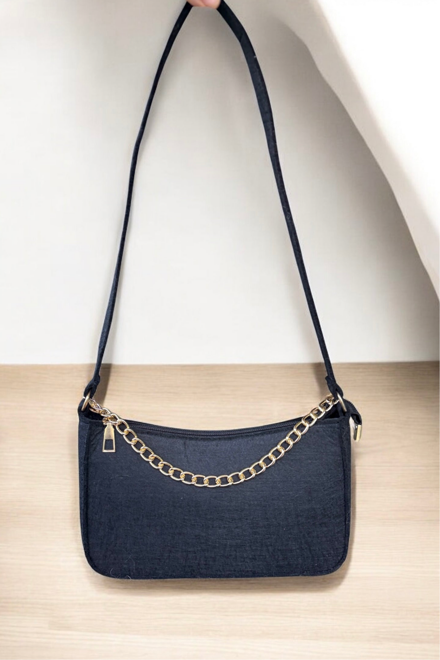 | Tasche