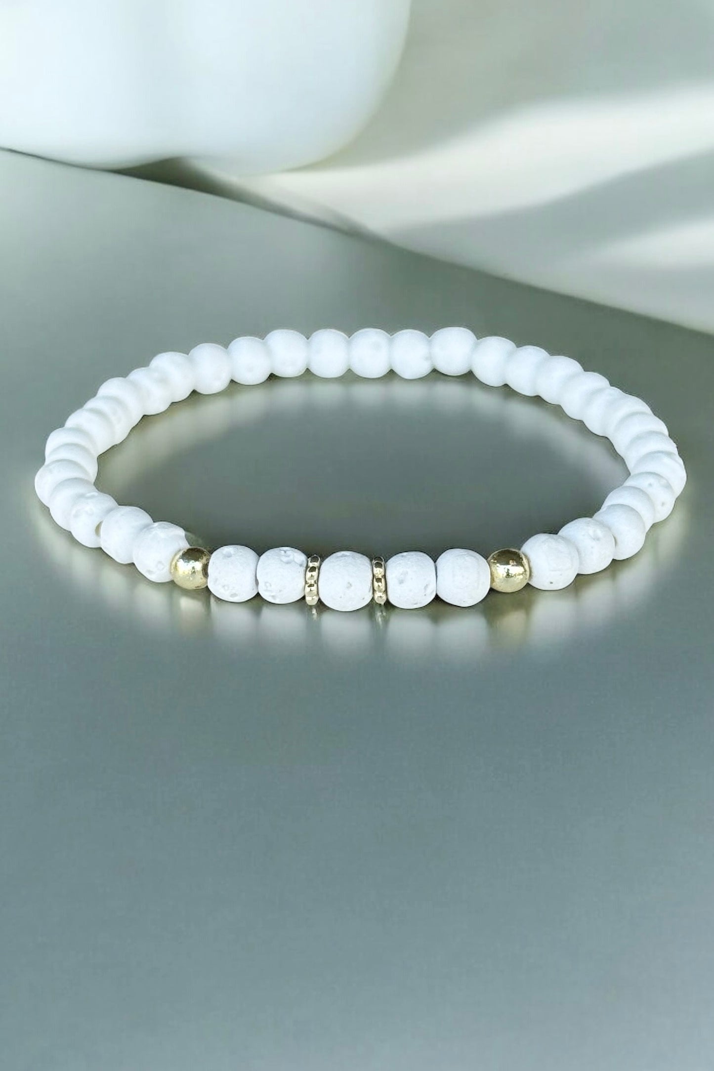 Chic ‚Classic’ Lava Stein | Armband handgefertigt