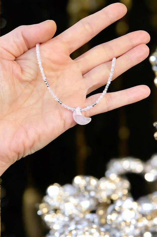 Chic Mond Rosenquarz | Halskette handgefertigt  | vorbestellen dauer 10 Tage